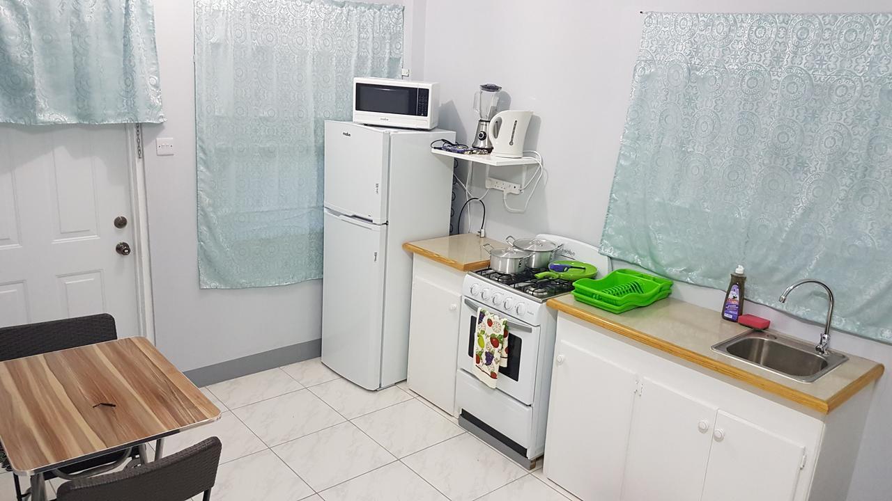 Sunburst Apartment Arnos Vale Luaran gambar