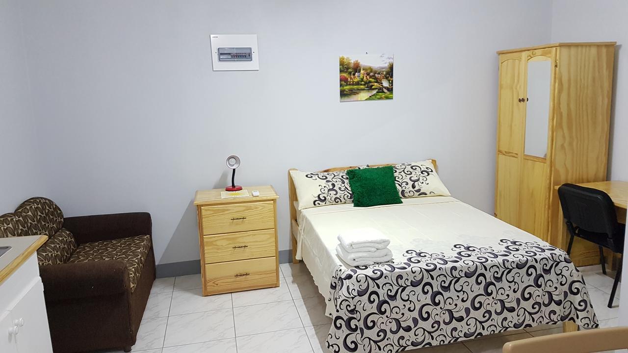 Sunburst Apartment Arnos Vale Luaran gambar